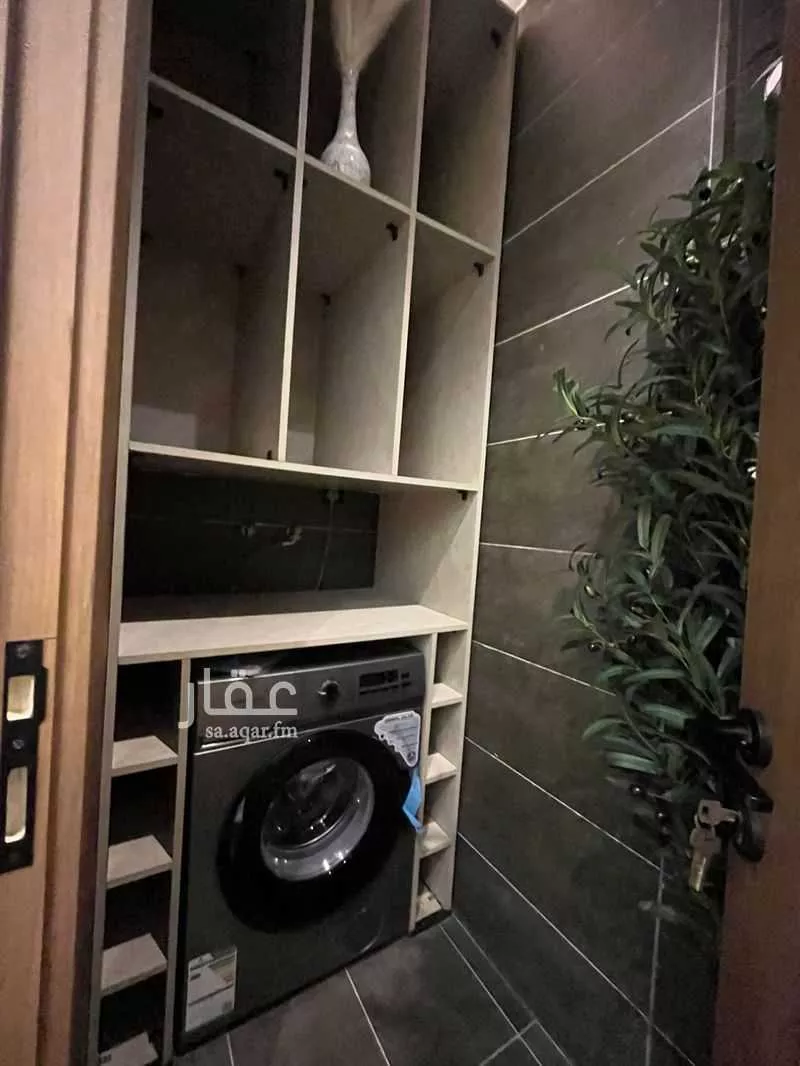 شقة 5 غرف في الرحاب 5