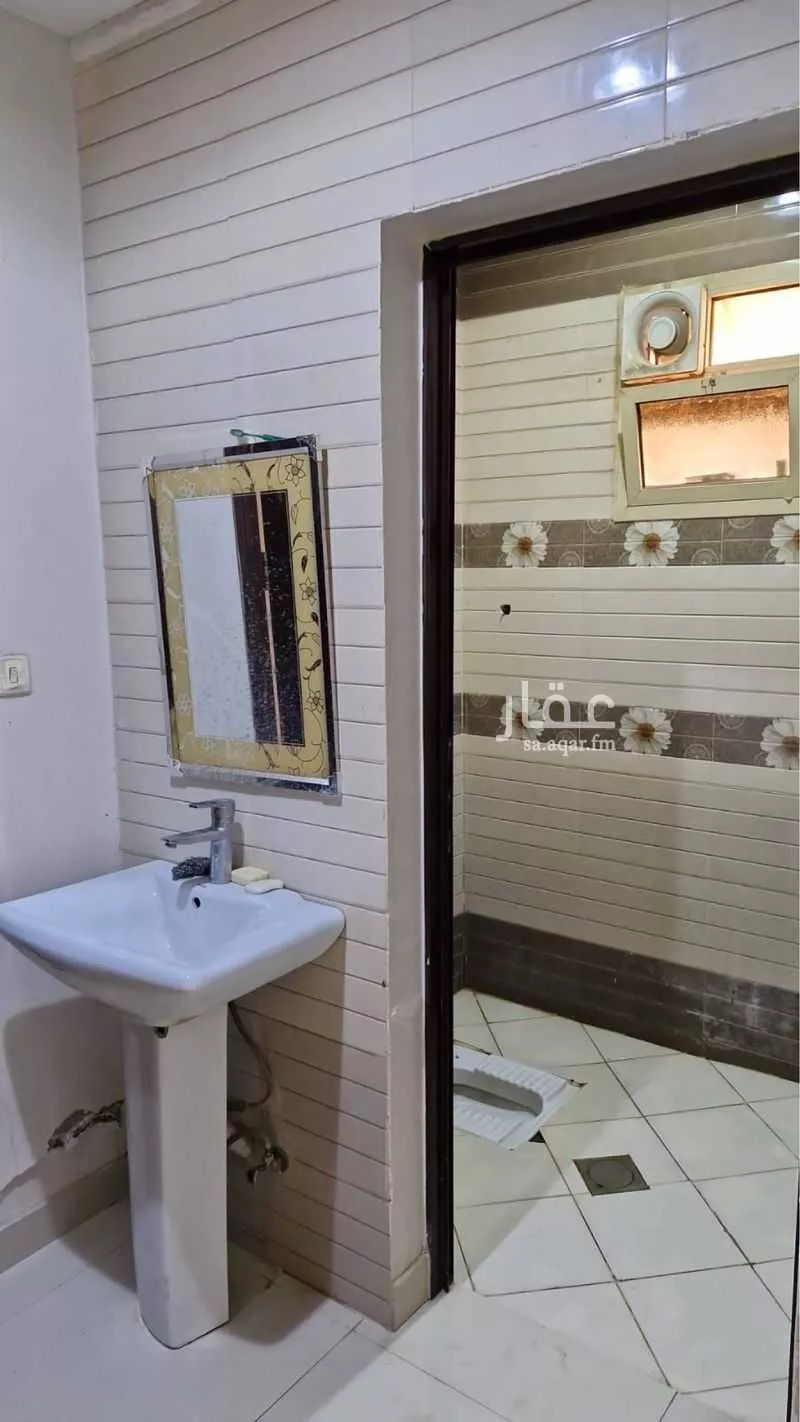 3 bedroom apartment in Al Aziziyah, Riyadh 9