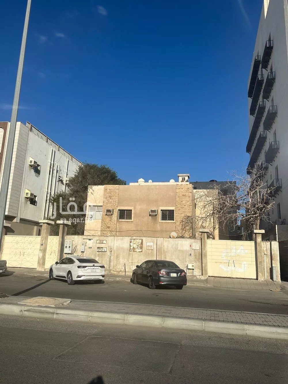 أرض 617 م² في البوادي 5