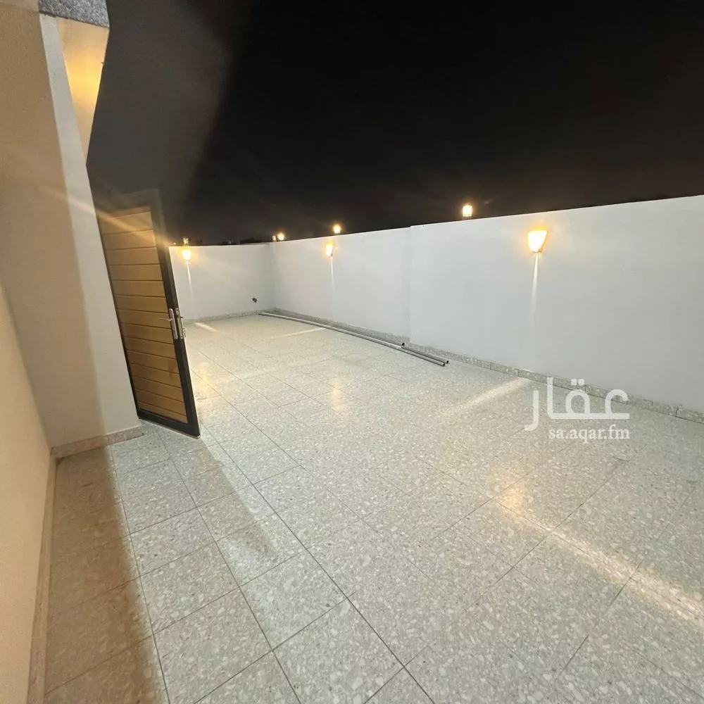 شقة 5 غرف في السلامة 4