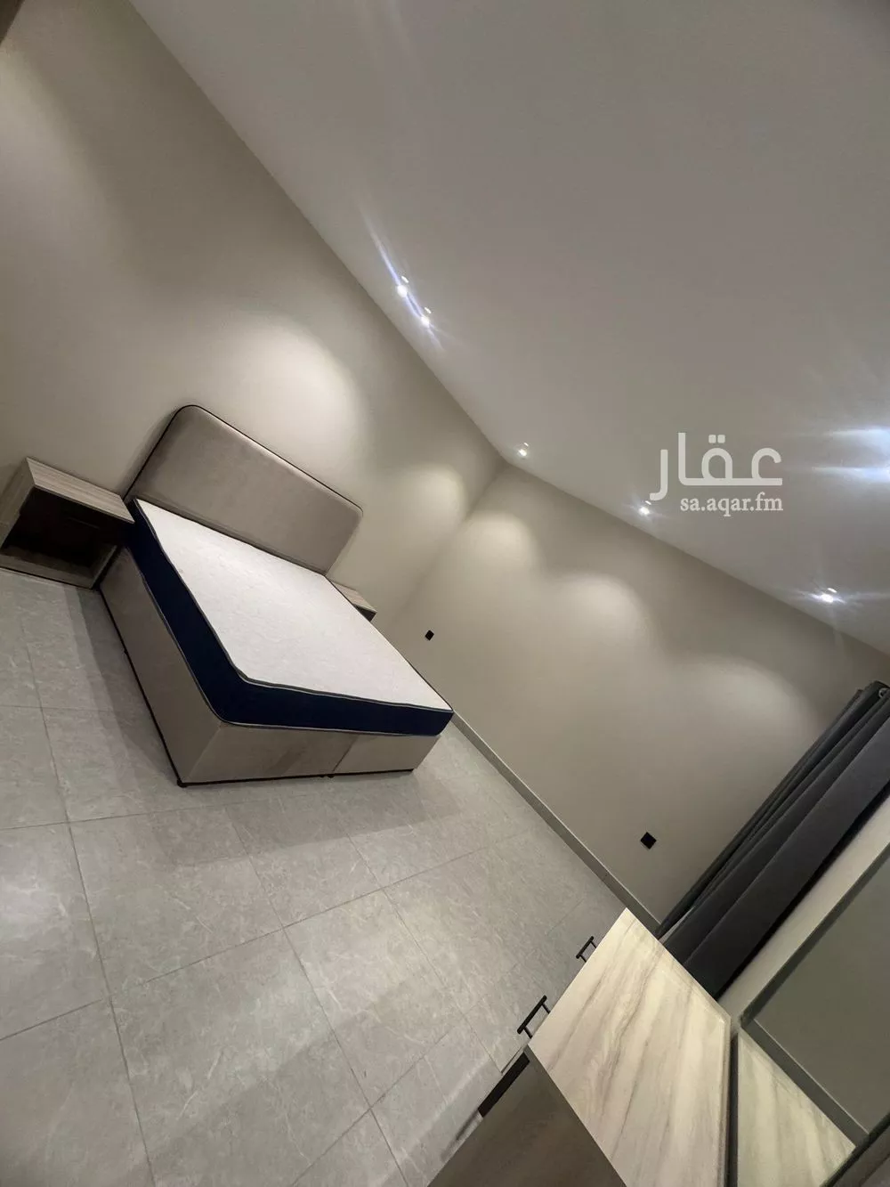 شقة 2 غرف في الصفا 5