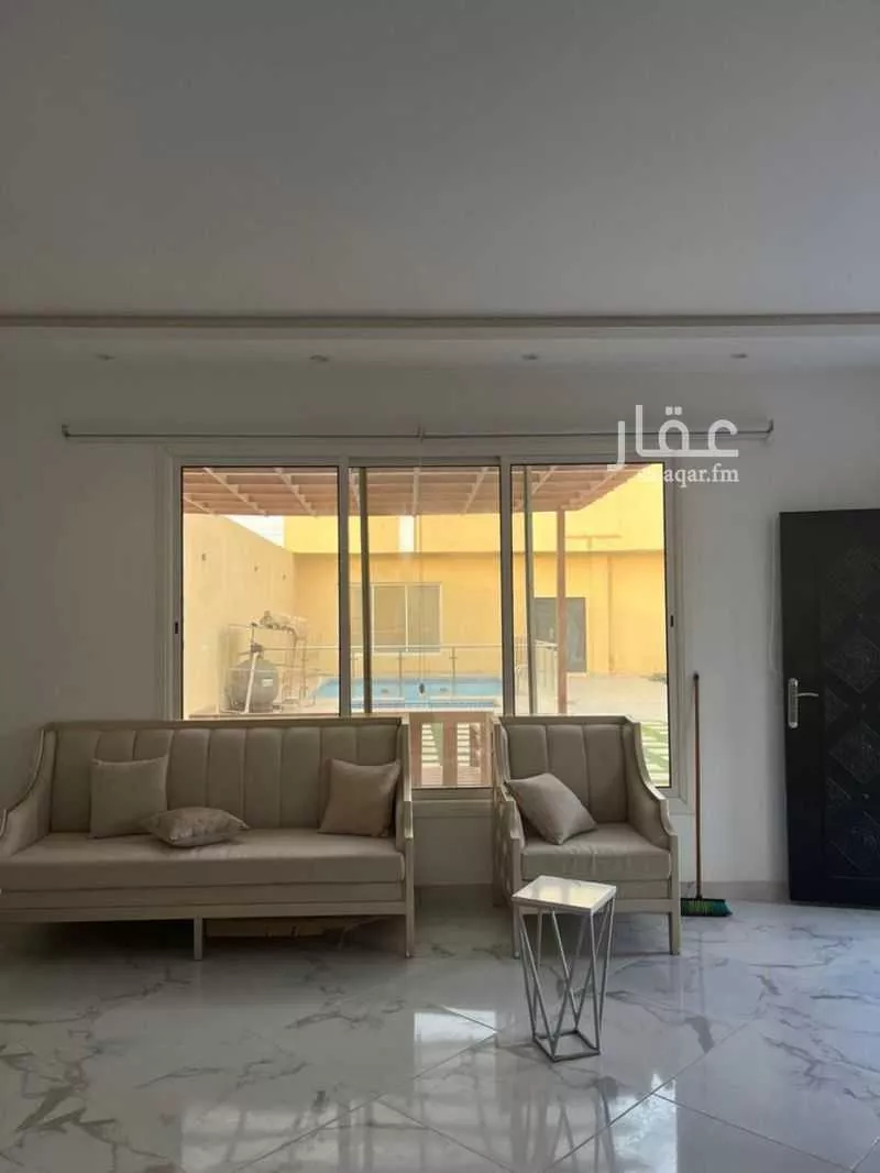 فيلا 5 غرف في بنبان 4