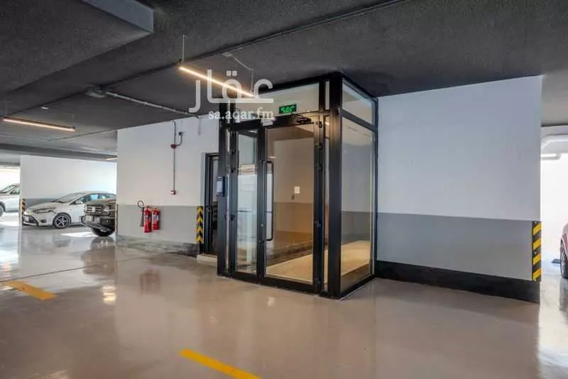 شقة 3 غرف في الخور 5