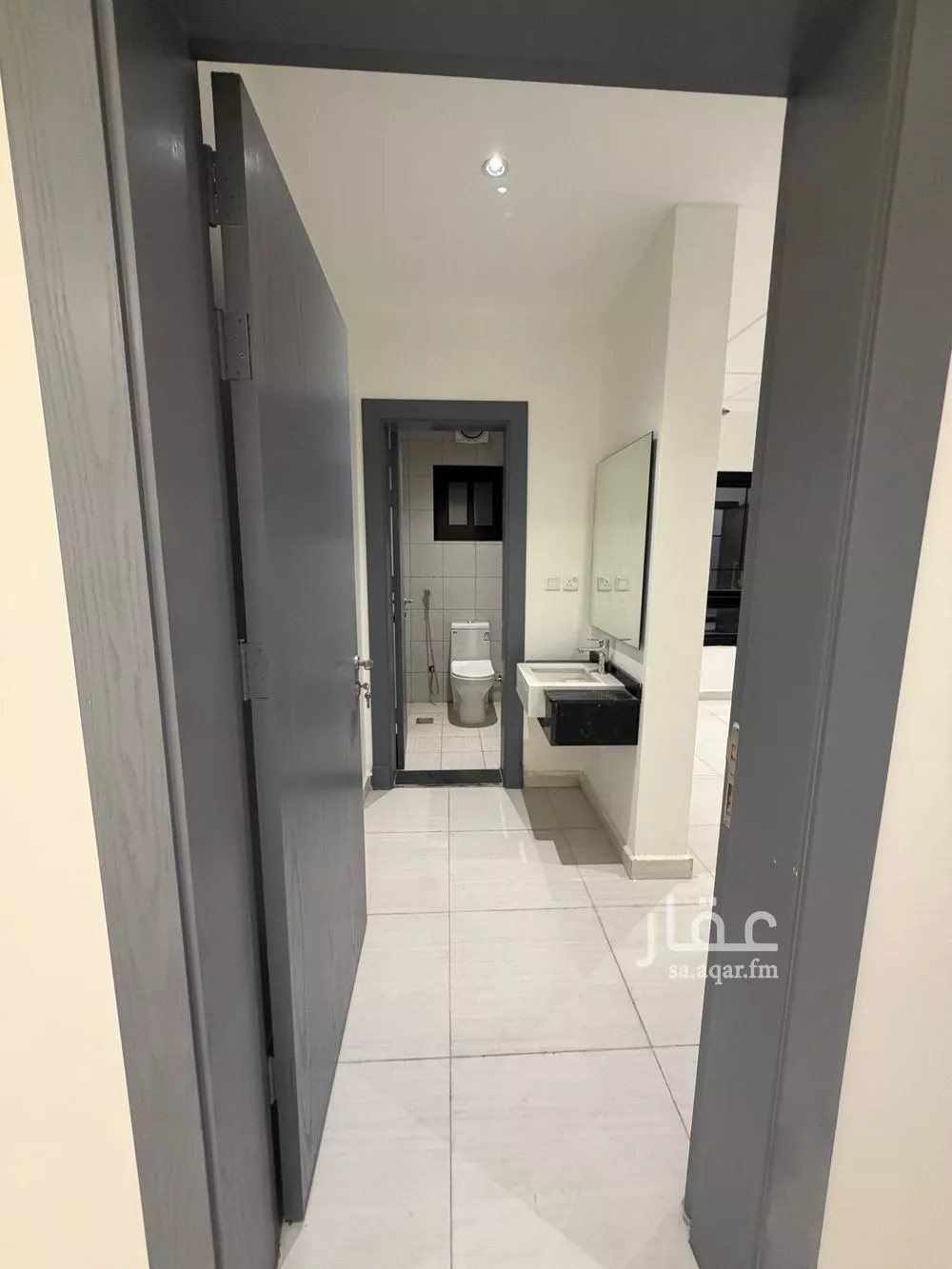 شقة 4 غرف في الواحة 4