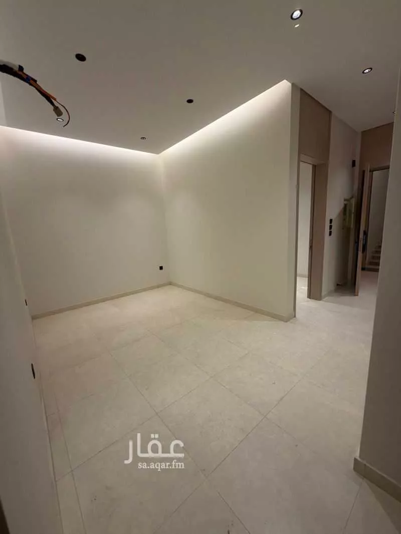 شقة 3 غرف في النزهة 4