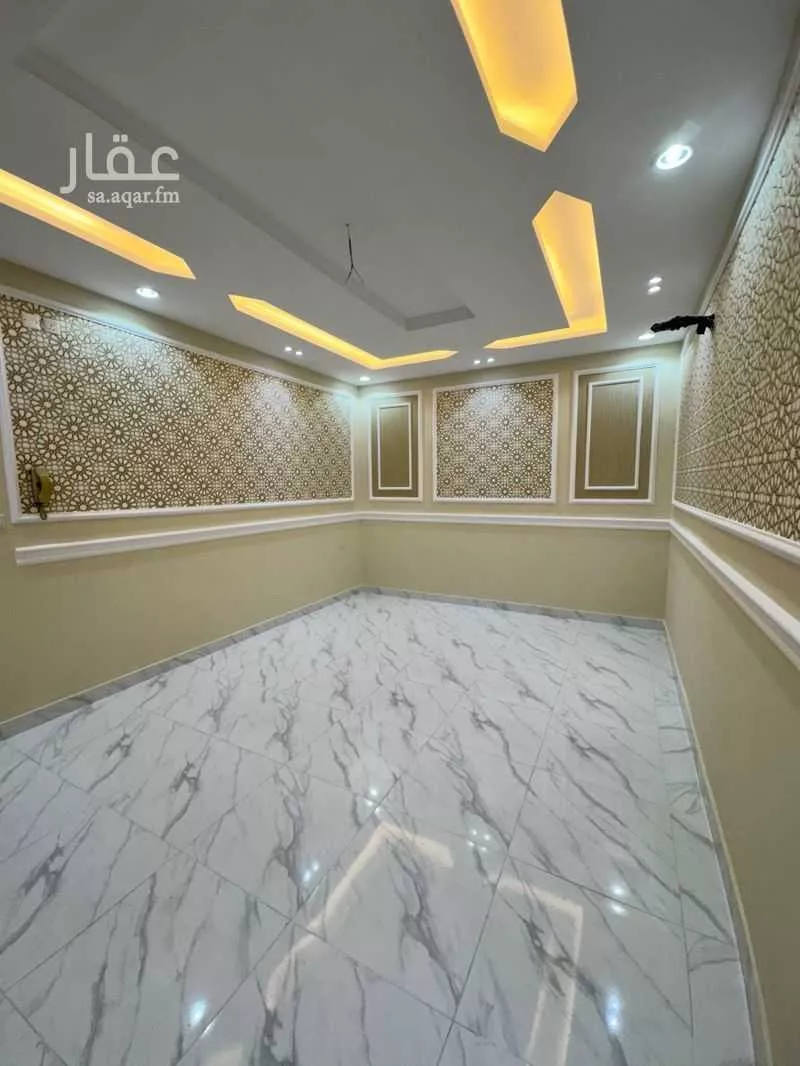 شقة 5 غرف في مريخ 3