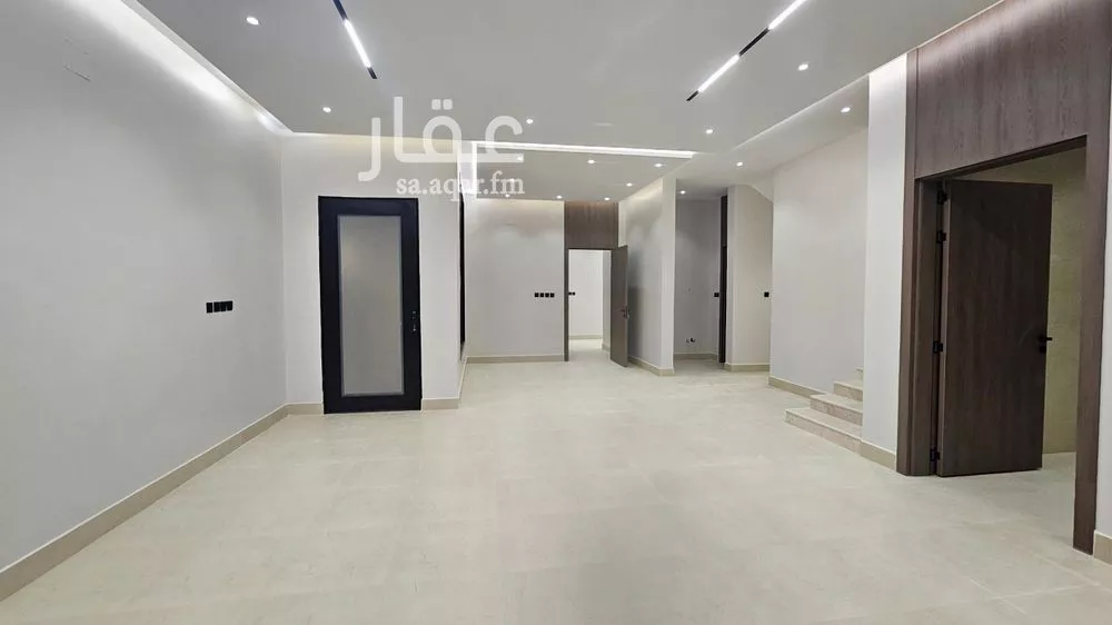 5 bedroom villa in Al Farouq, Riyadh 6
