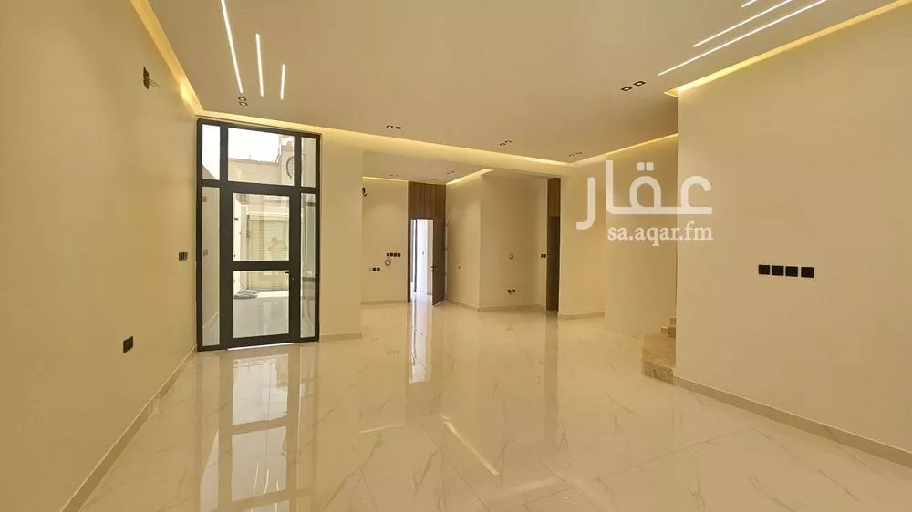 4 bedroom villa in Ash Sharq, Riyadh 4