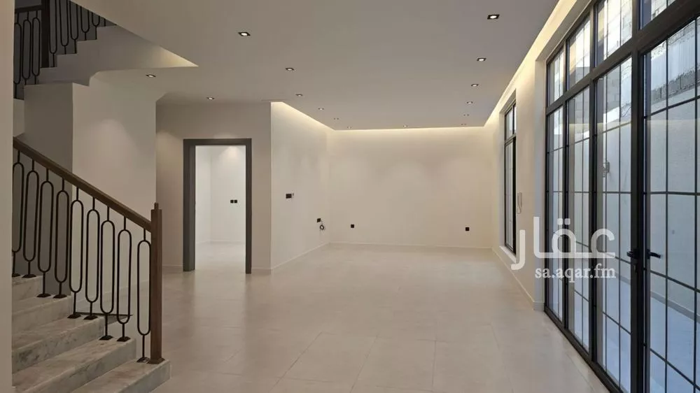 5 bedroom villa in Al Farouq 5