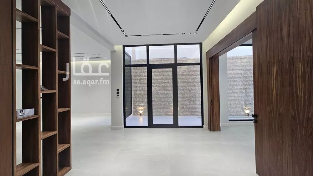 فيلا 4 غرف في الفاروق 3