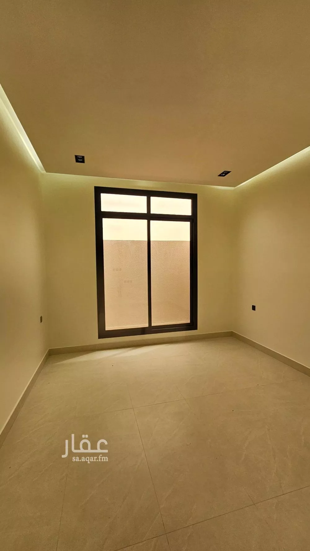 2 bedroom floor in Al Khaleej 5