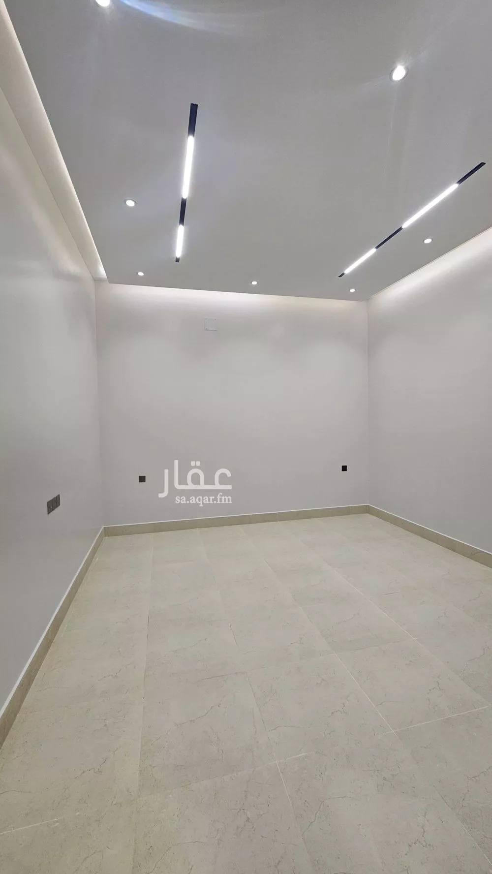 5 bedroom villa in Al Farouq, Riyadh 13