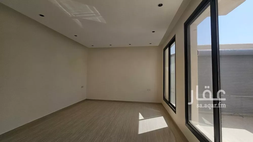 دور 3 غرف في الاندلس 1