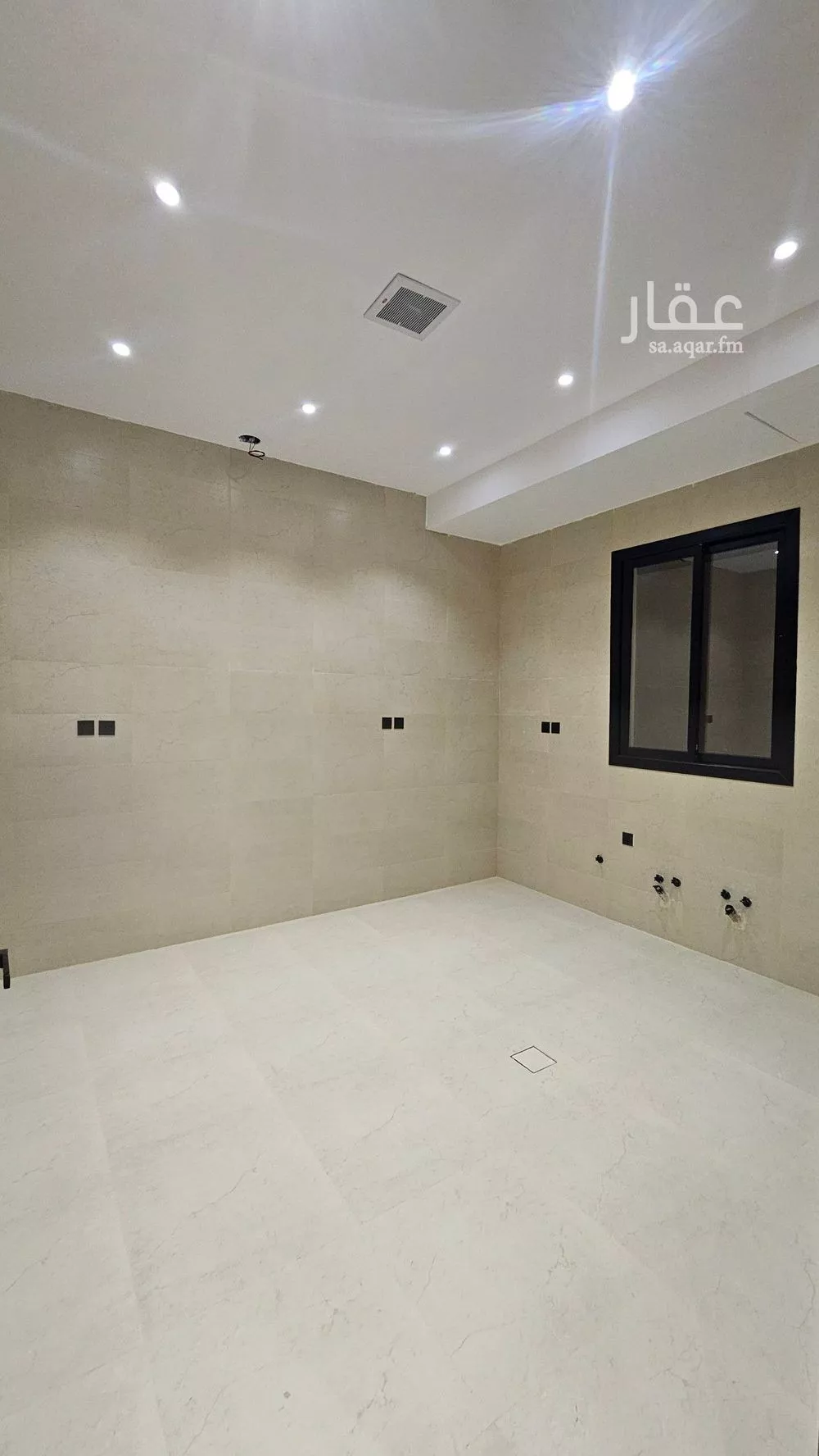 5 bedroom villa in Al Farouq, Riyadh 15