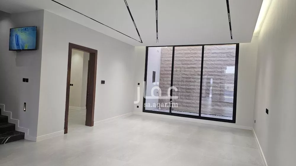 فيلا 4 غرف في الفاروق 4