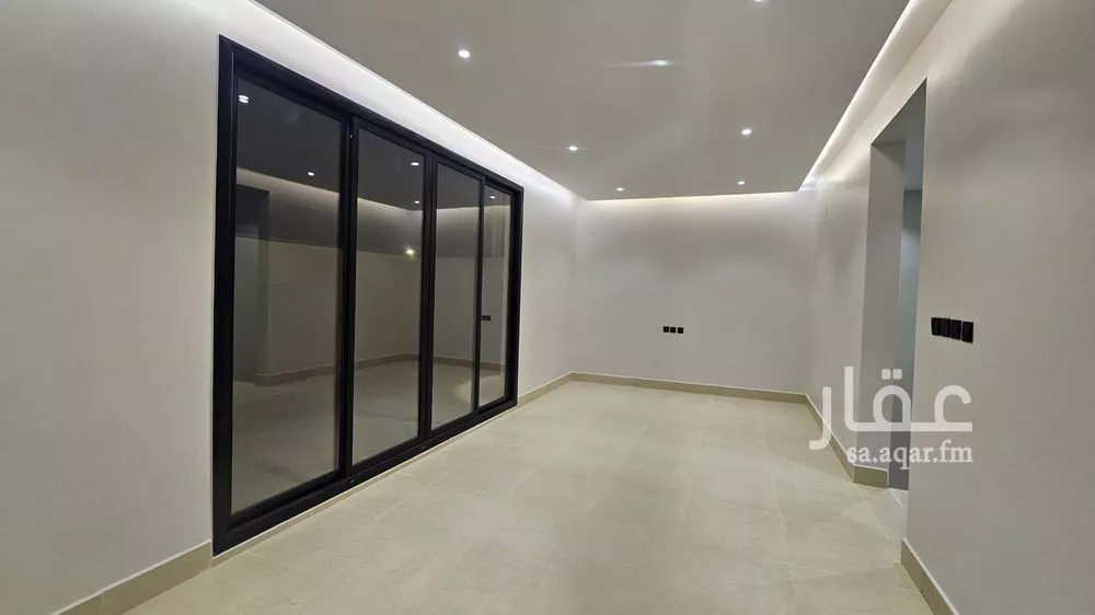 5 bedroom villa in Al Farouq, Riyadh 5