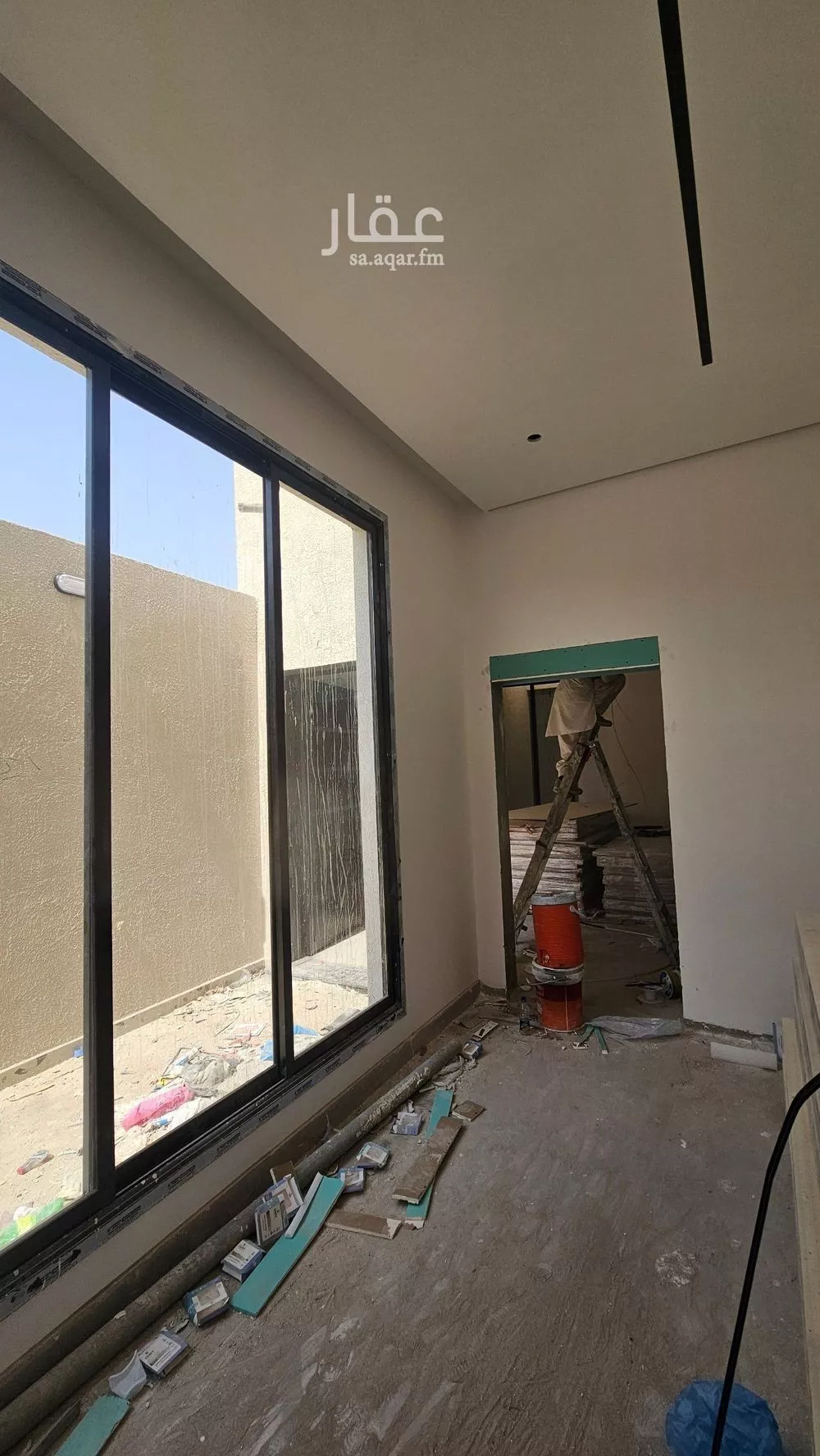 4 bedroom floor in Ash Sharq 5