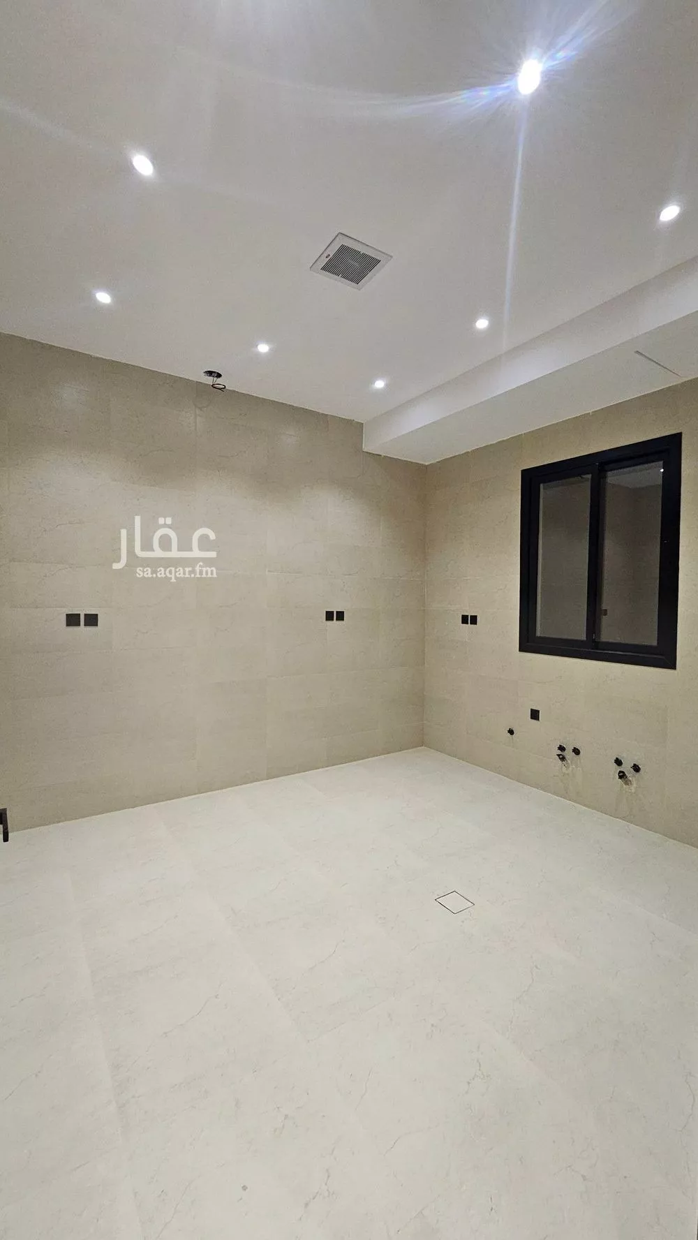 5 bedroom villa in Al Farouq, Riyadh 11