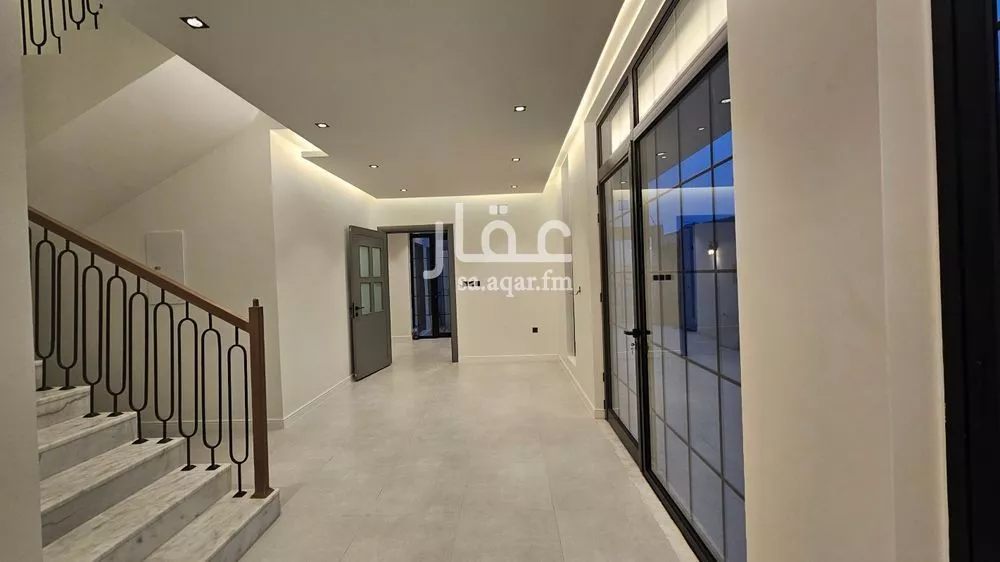 فيلا 5 غرف في الفاروق 3