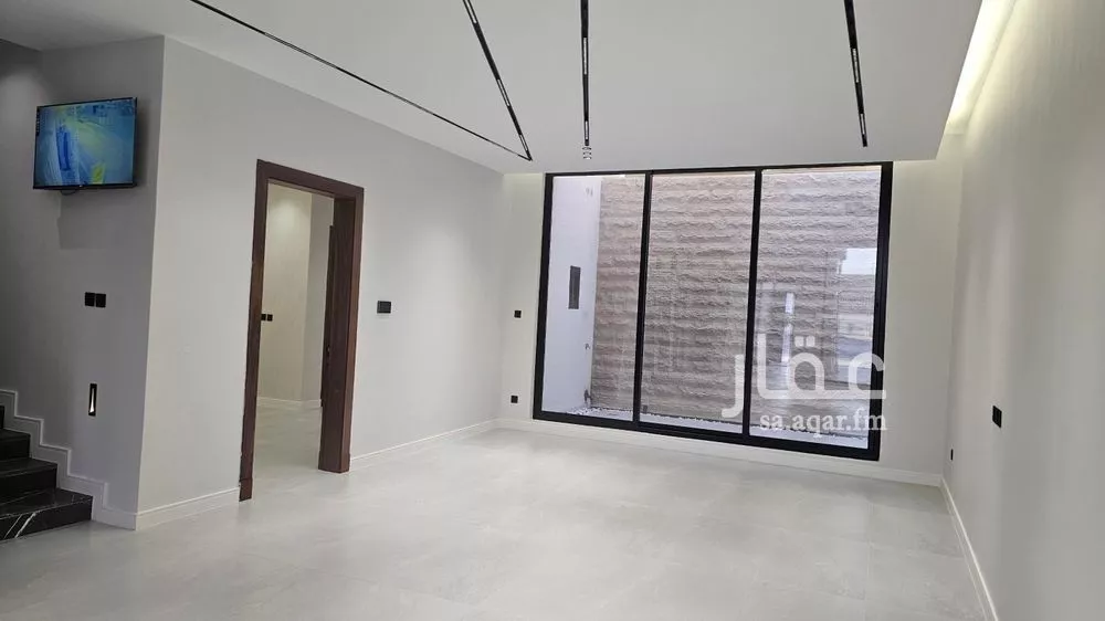 فيلا 5 غرف في الفاروق 3