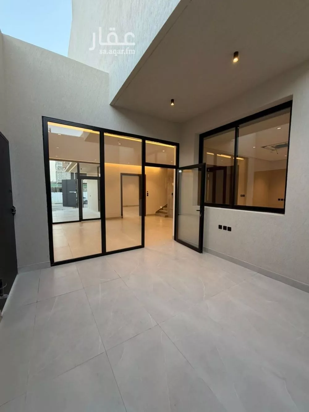 5 bedroom villa in Al Narjis 5