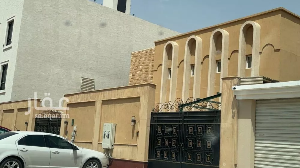 فيلا 5 غرف في الروضة