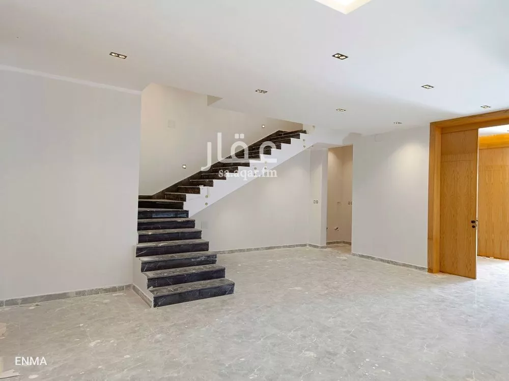 4 bedroom villa in Al Yarmouk, Riyadh 17