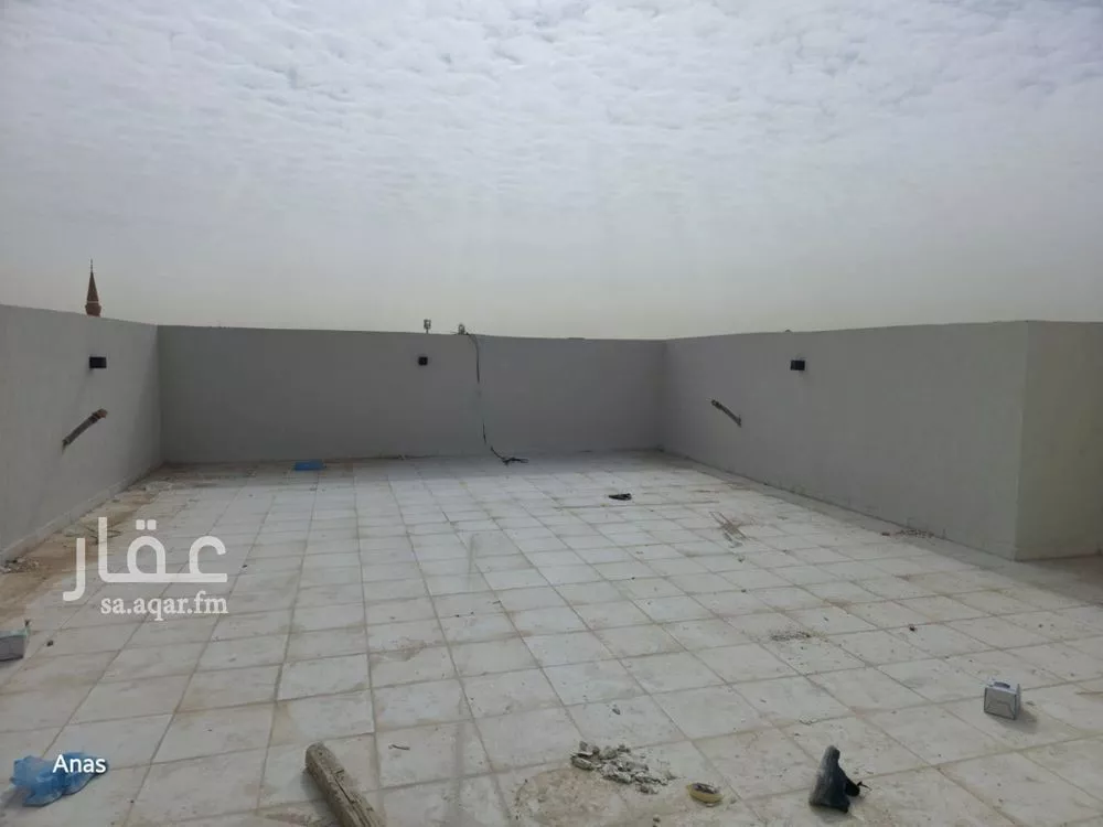 4 bedroom duplex in King Faisal 5