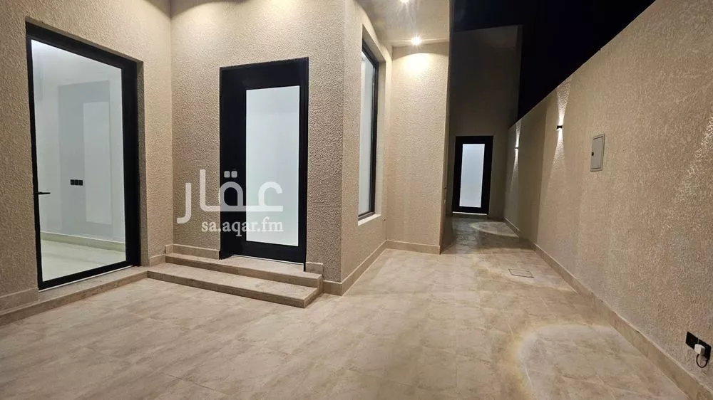 5 bedroom villa in Al Farouq, Riyadh 10