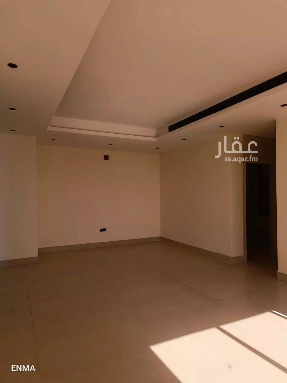 3 bedroom floor in Al Khaleej 4