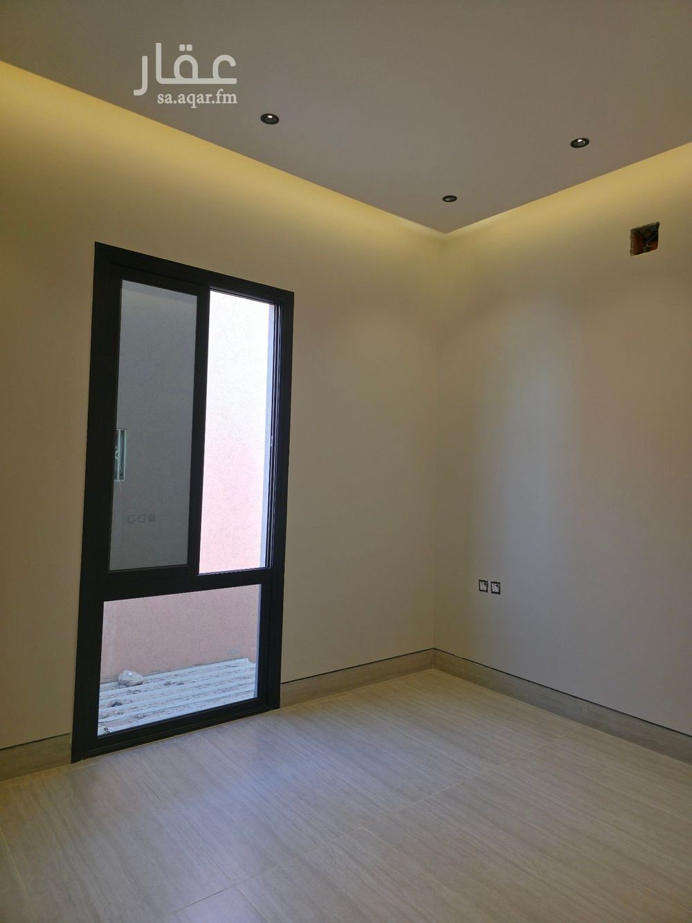 5 bedroom villa in Al Hamra, Riyadh 17