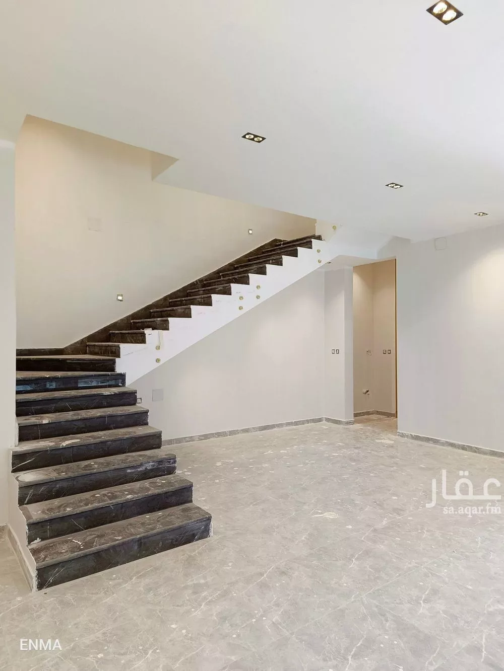 4 bedroom villa in Al Yarmouk, Riyadh 22