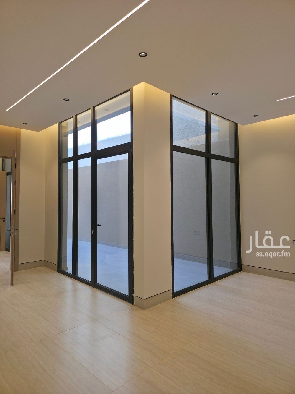 5 bedroom villa in Al Hamra, Riyadh 12
