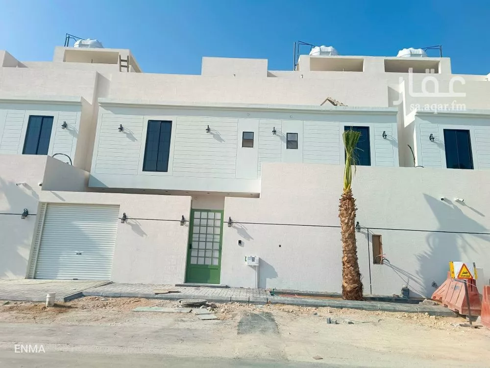 5 bedroom villa in Al Farouq, Riyadh 21