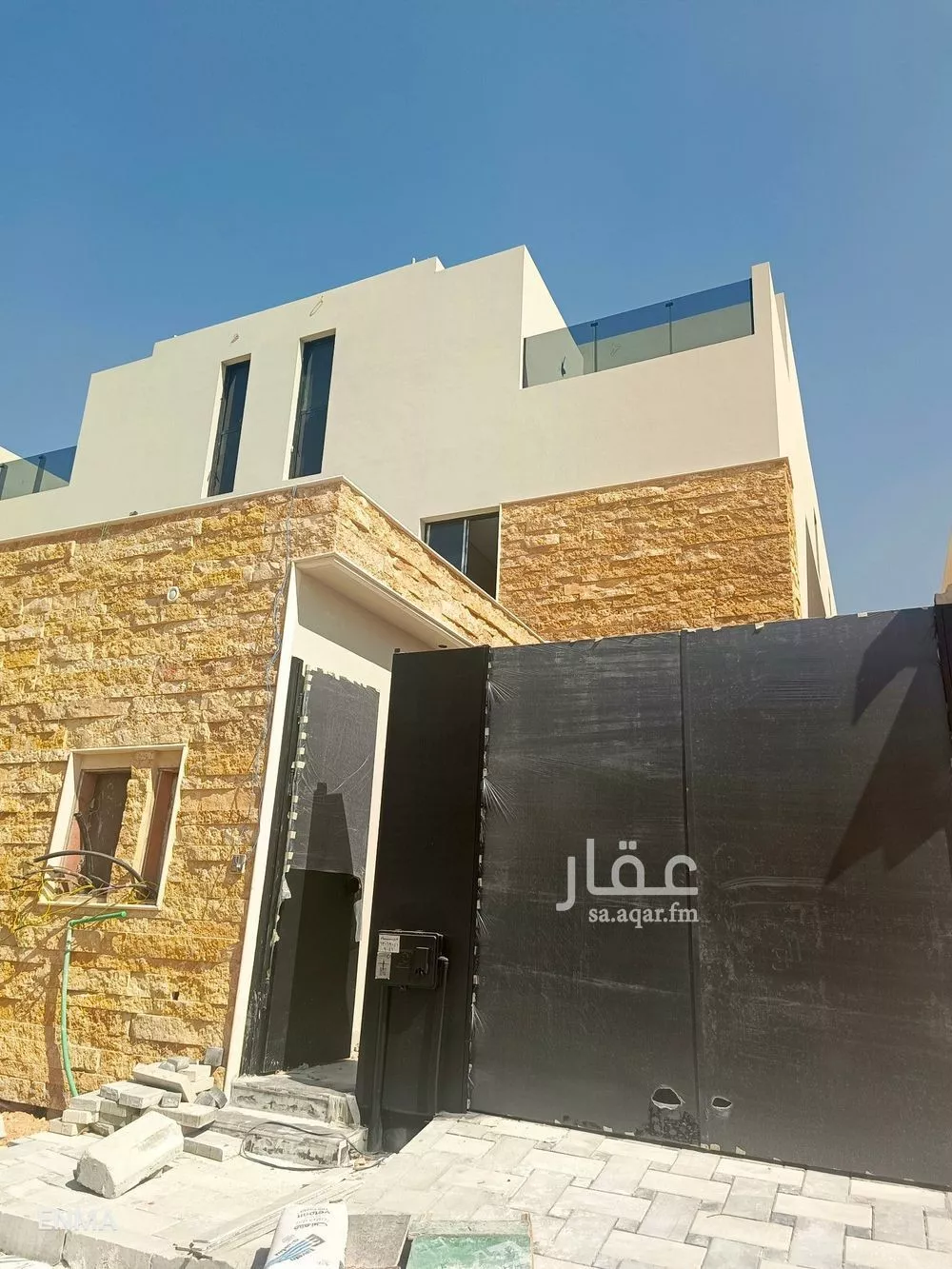 3 bedroom floor in Ishbiliyah 1