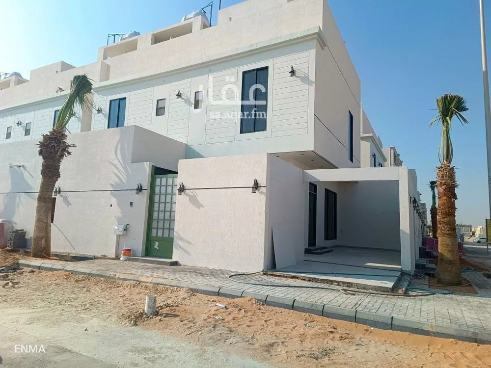 5 bedroom villa in Al Farouq, Riyadh 22