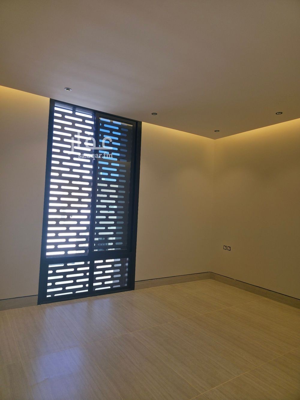5 bedroom villa in Al Hamra, Riyadh 9