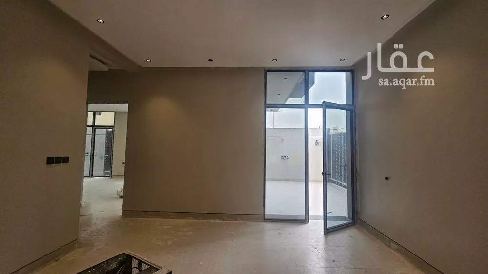 5 bedroom villa in King Faisal, Riyadh 13