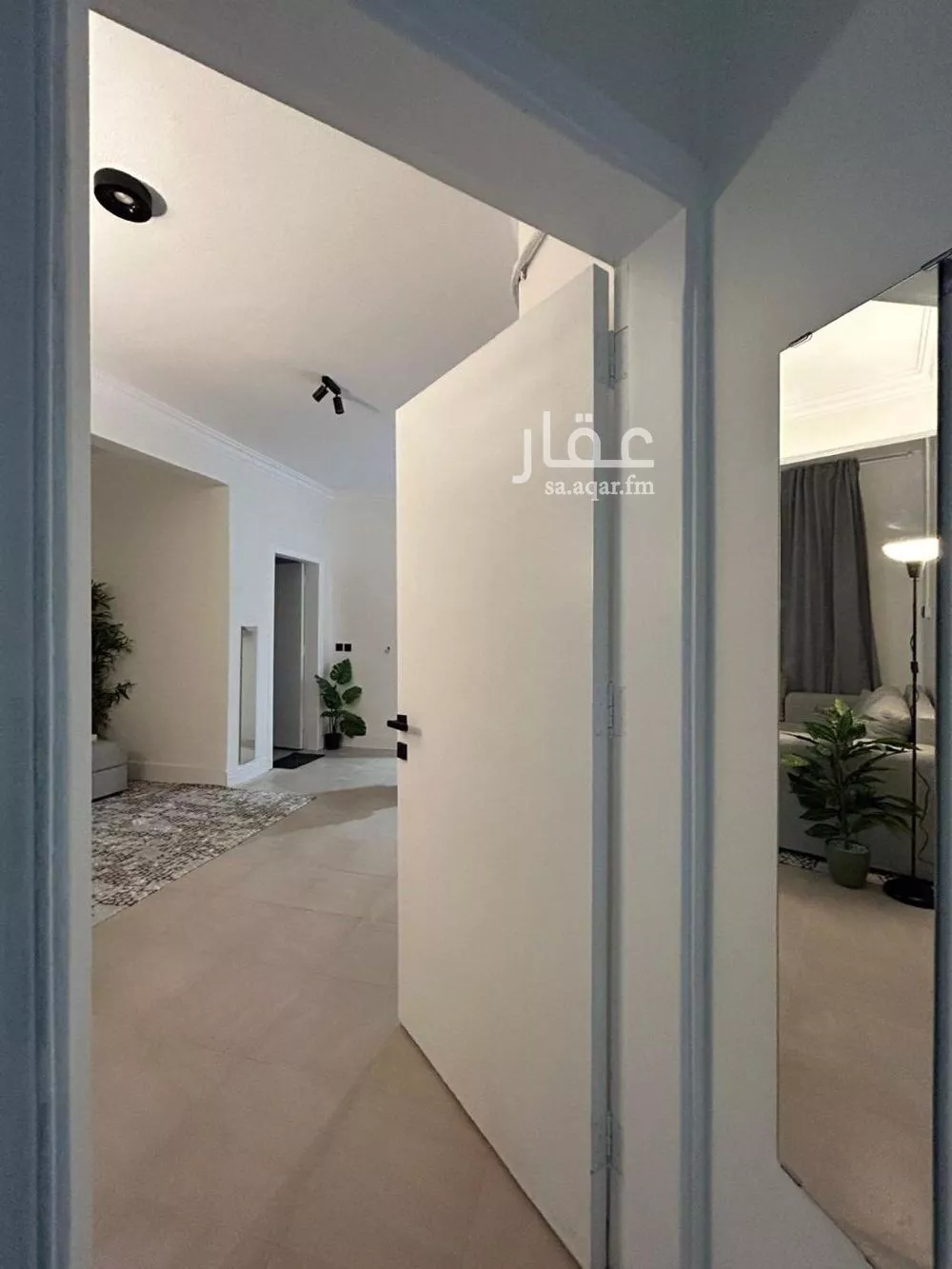 شقة 2 غرف في السعادة 1