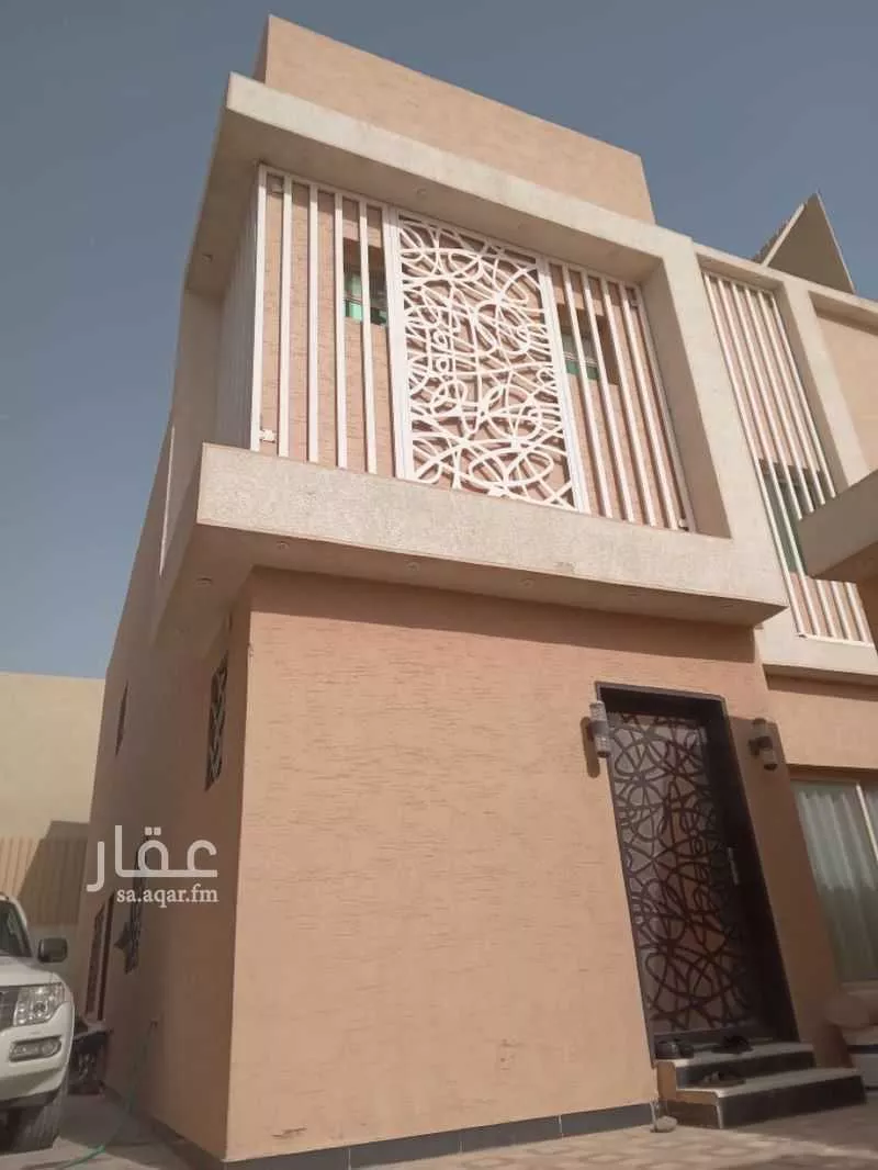 4 bedroom villa in Taibah, Riyadh 6