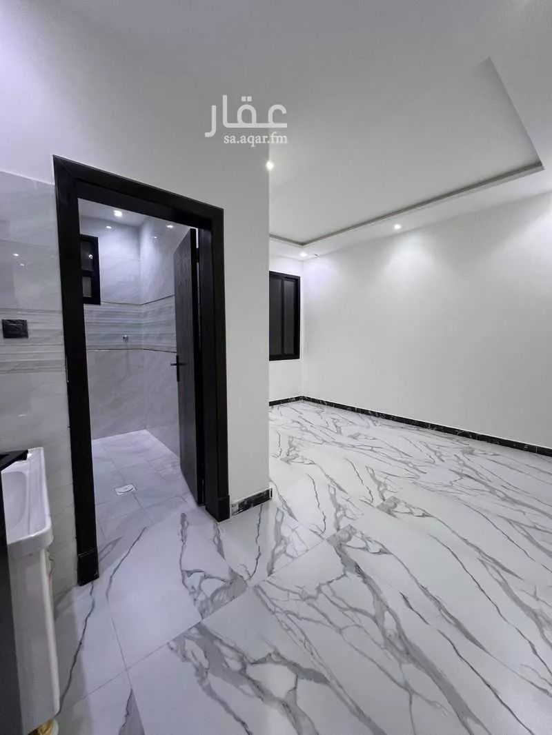 4 bedroom villa in Dhahrat Laban, Riyadh 8