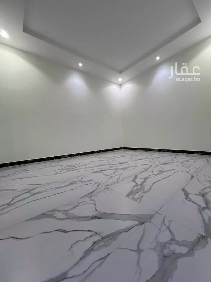 4 bedroom villa in Dhahrat Laban, Riyadh 15