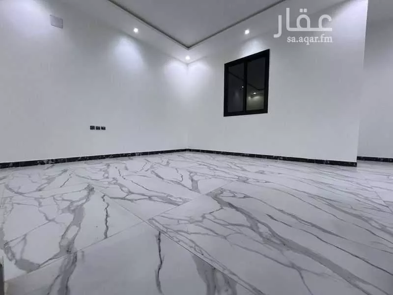 4 bedroom villa in Dhahrat Laban, Riyadh 3