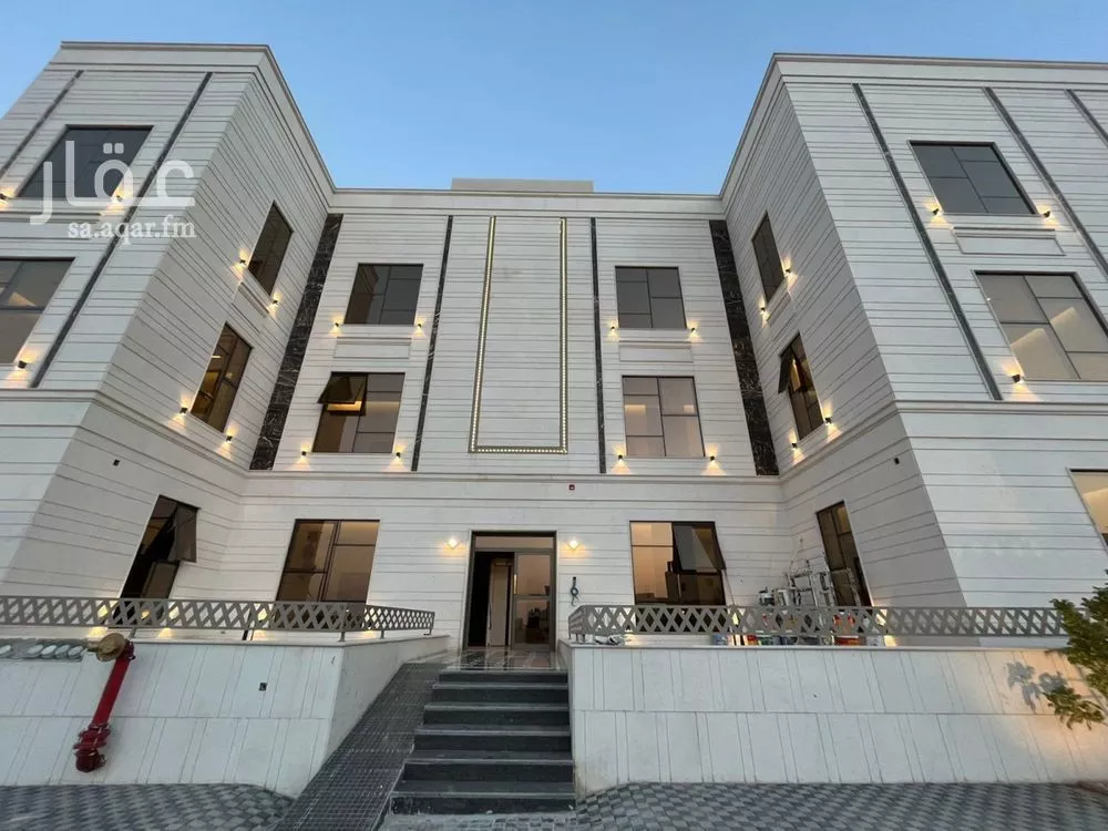 3 bedroom apartment in Al Mahdiyyah 5
