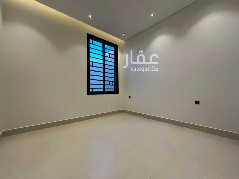 4 bedroom apartment in Al Mahdiyyah 5