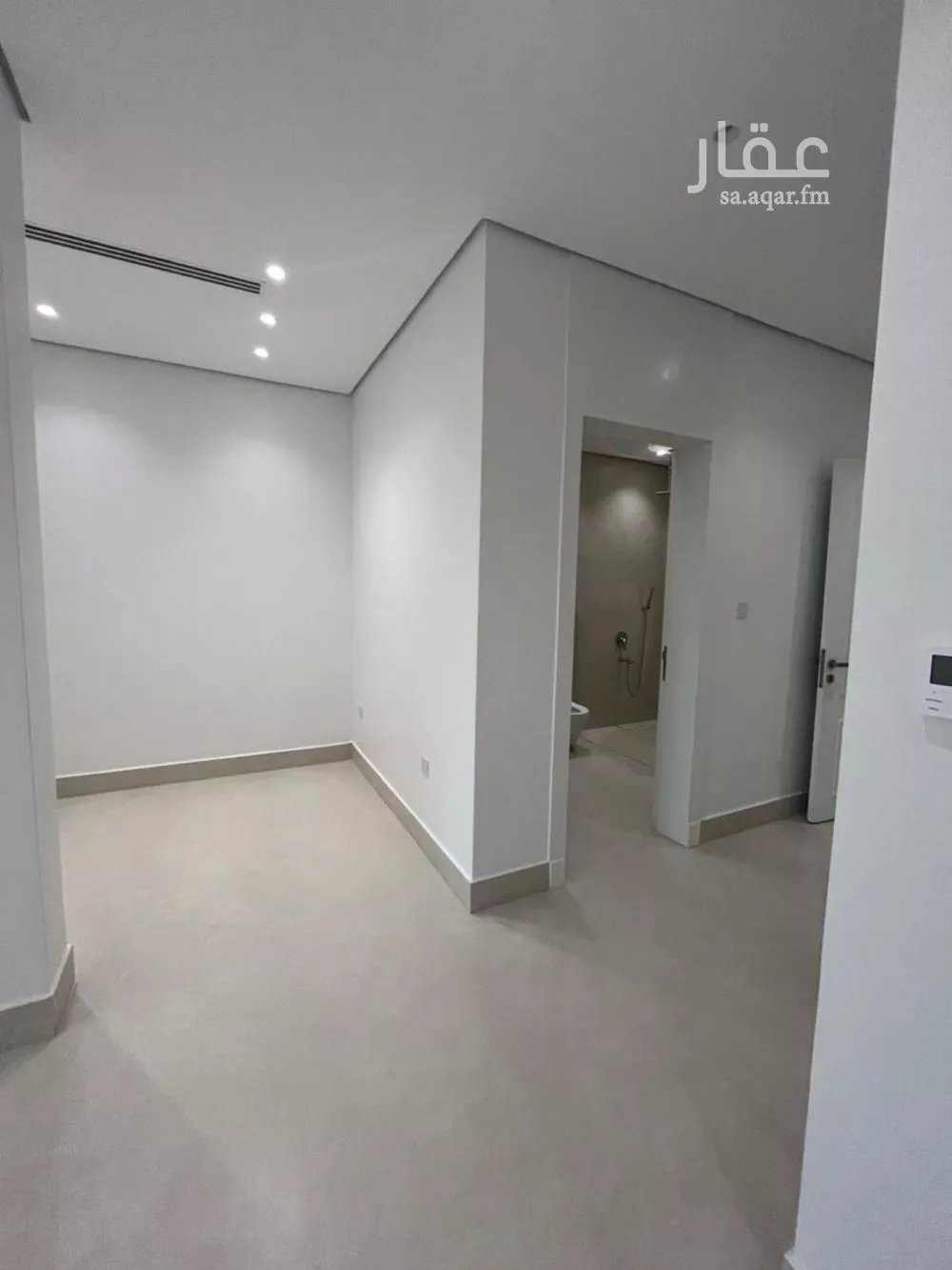 فيلا 5 غرف في المهدية 4