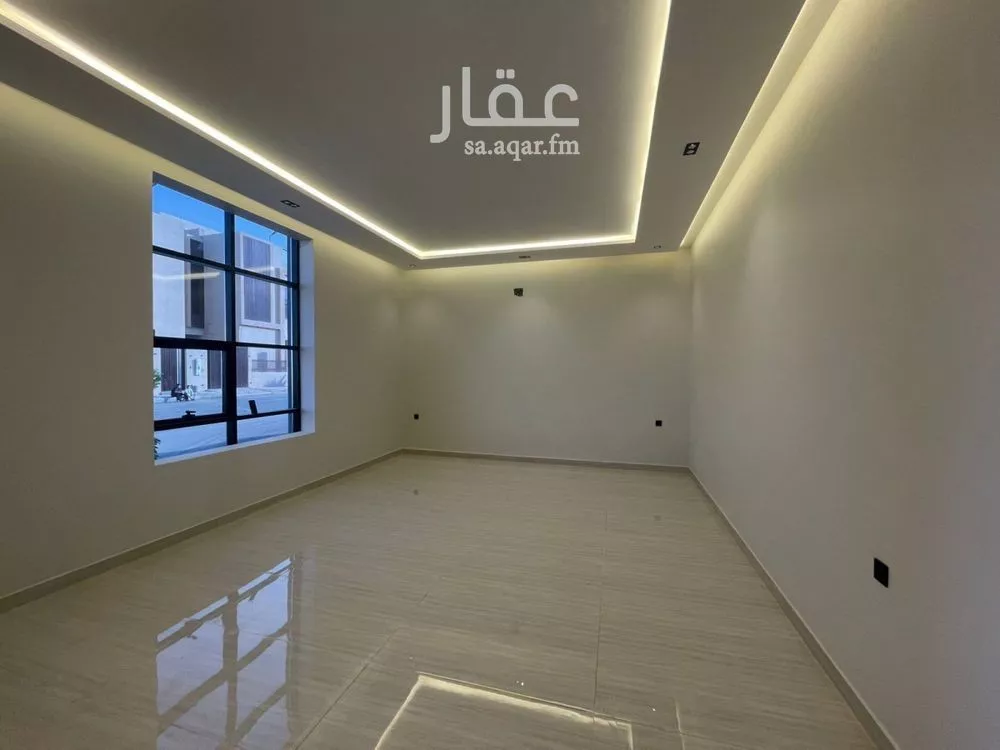 5 bedroom villa in Al Mahdiyyah 5