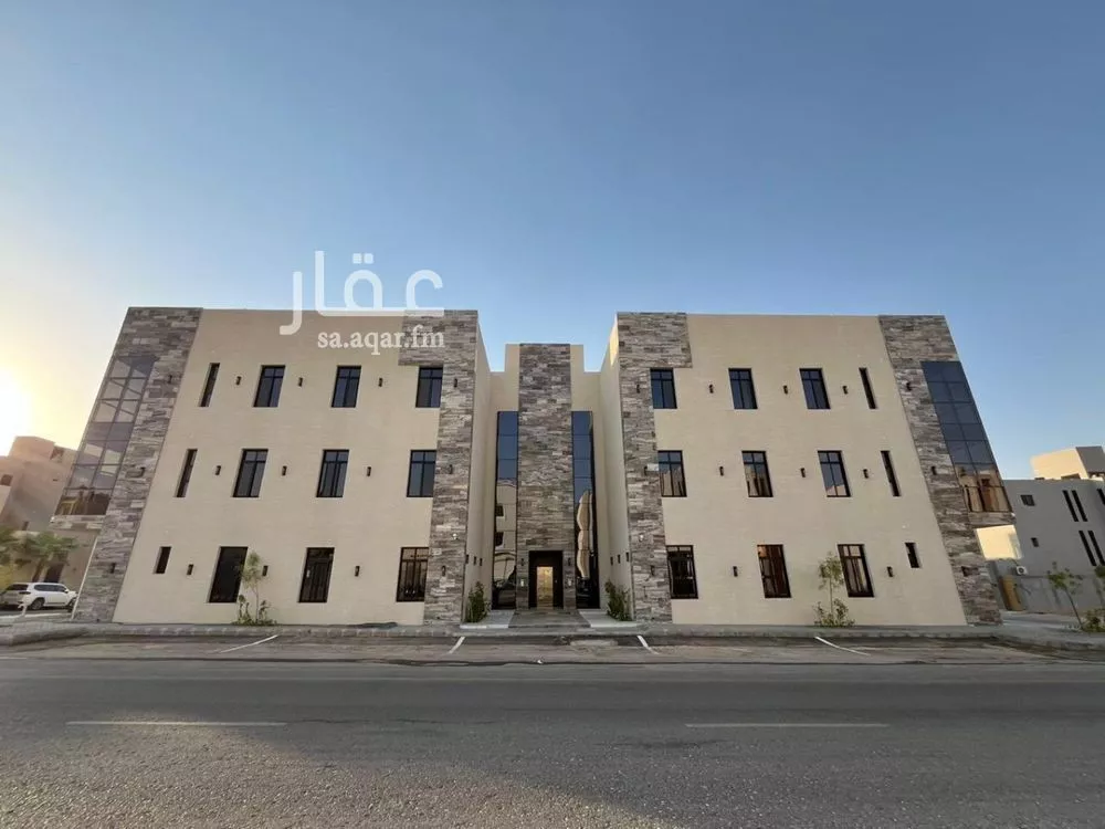 3 bedroom apartment in Al Mahdiyyah 1