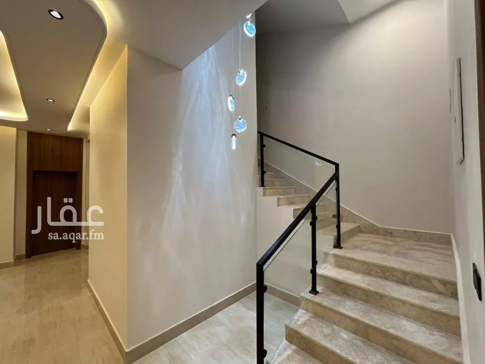 4 bedroom villa in Al Mahdiyyah, Riyadh 8