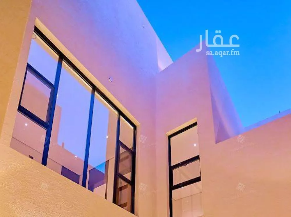 فيلا 6 غرف في المهدية 5